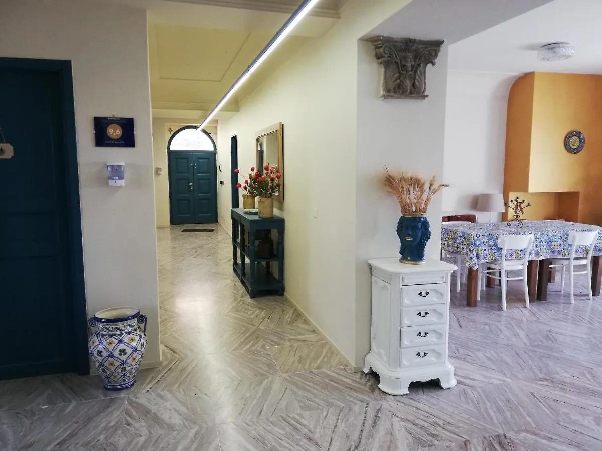فندق Casale Di Benedetto كالتاجيروني منتجع