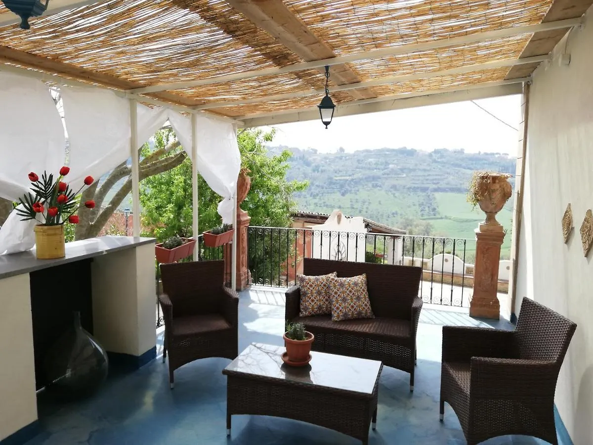 Hotel Casale Di Benedetto Caltagirone